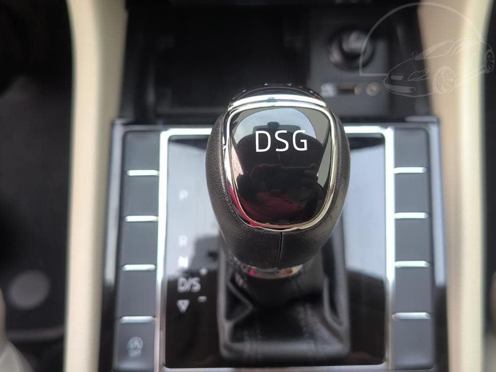 2017 Škoda SUPERB - 58