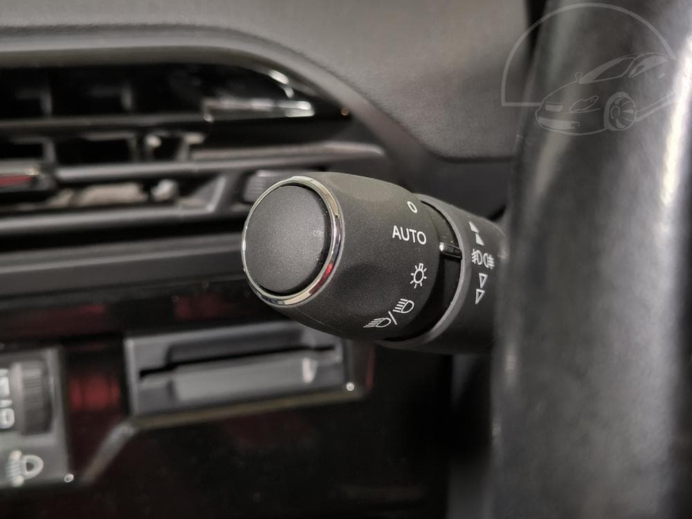 2017 Citroen C4 - 15