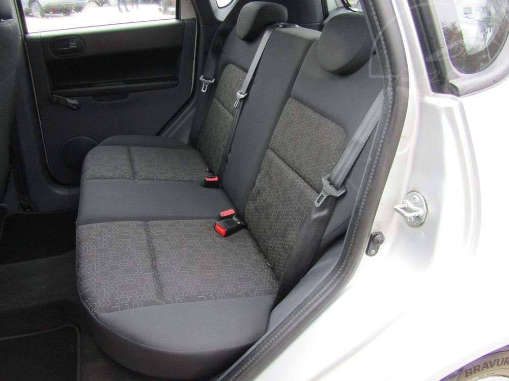 2009 Mitsubishi Colt - 19