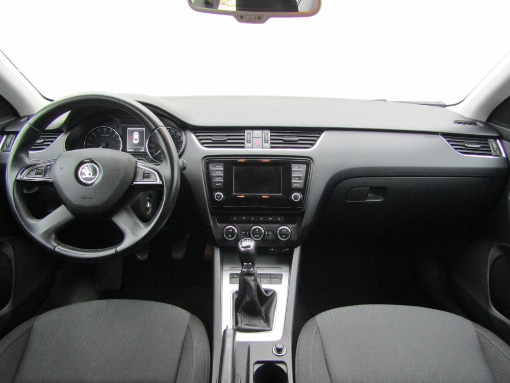 2015 Škoda OCTAVIA - 29