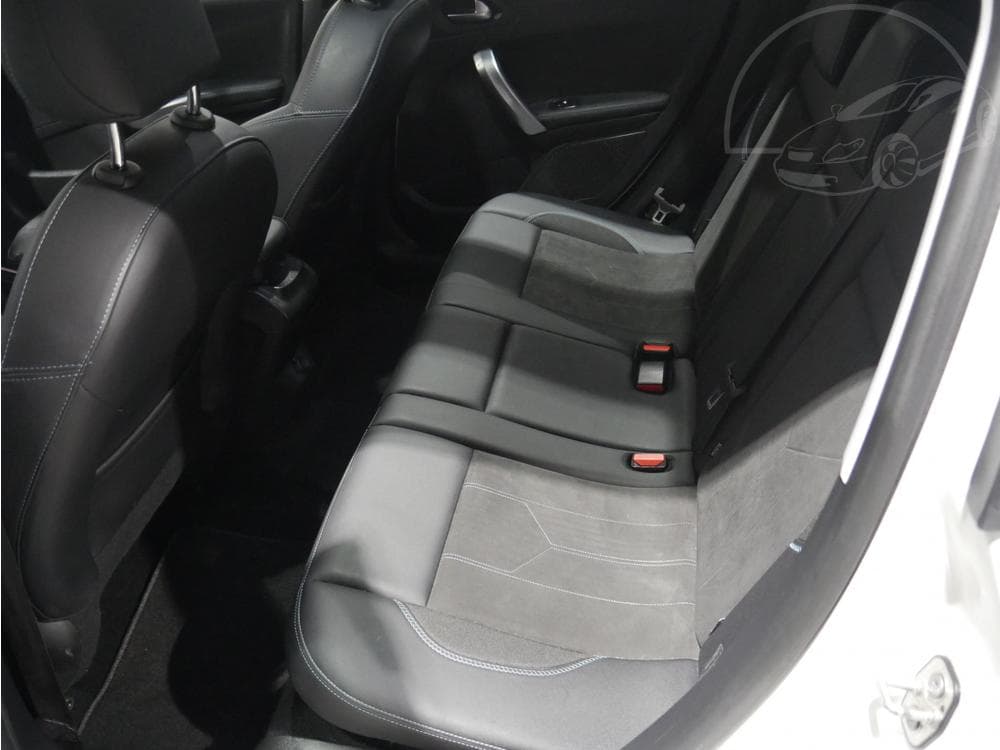 2018 Peugeot 2008 - 46