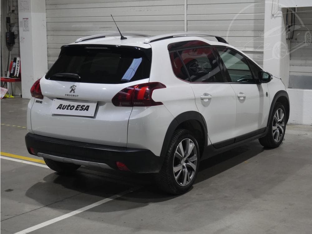 2018 Peugeot 2008 - 16