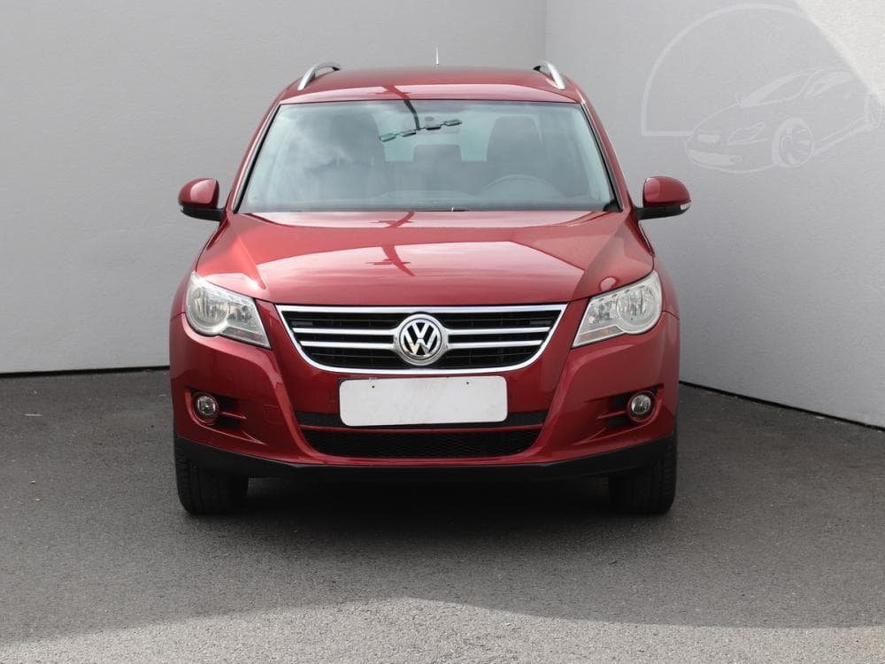 2010 Volkswagen Tiguan - 2