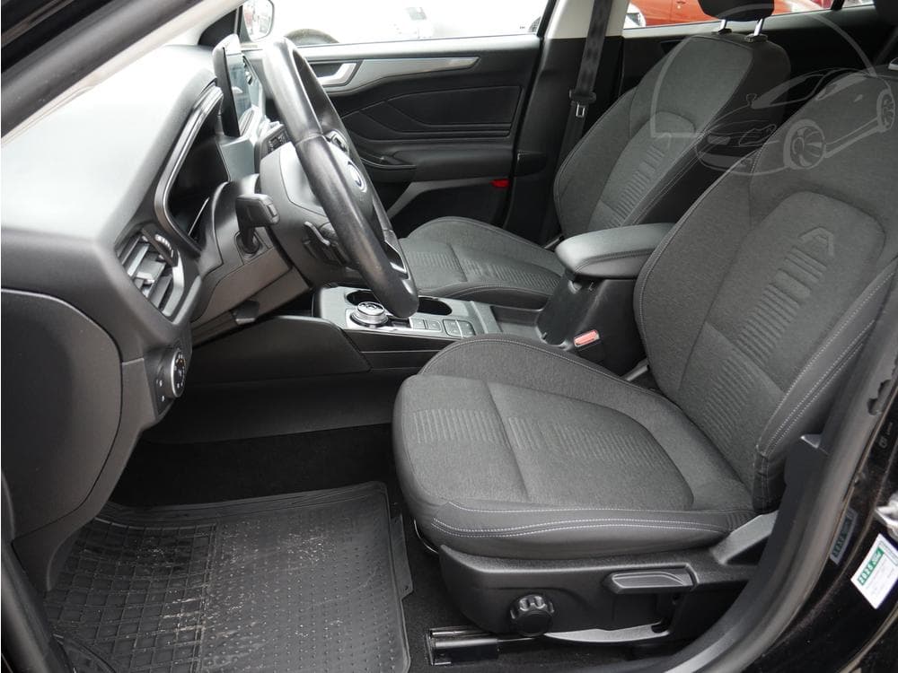 2019 Ford FOCUS - 33