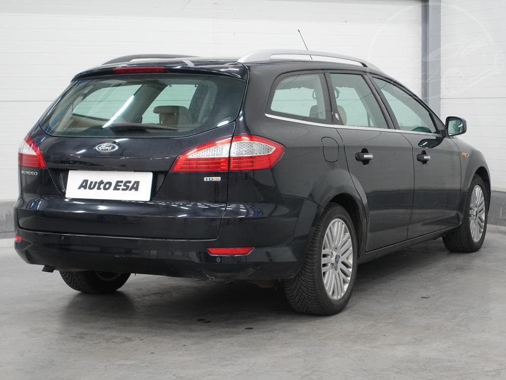 2009 Ford MONDEO - 13