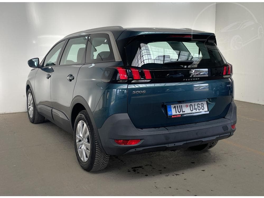 2017 Peugeot 5008 - 21