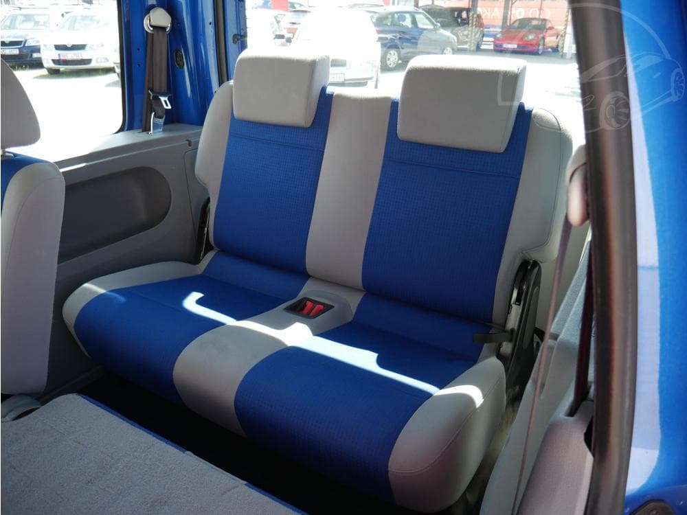 2009 Volkswagen CADDY - 11