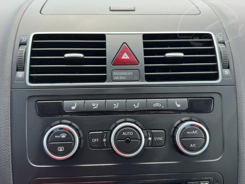 2013 Volkswagen TOURAN - 27