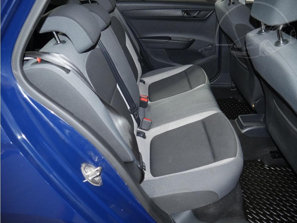 2015 Škoda FABIA - 21