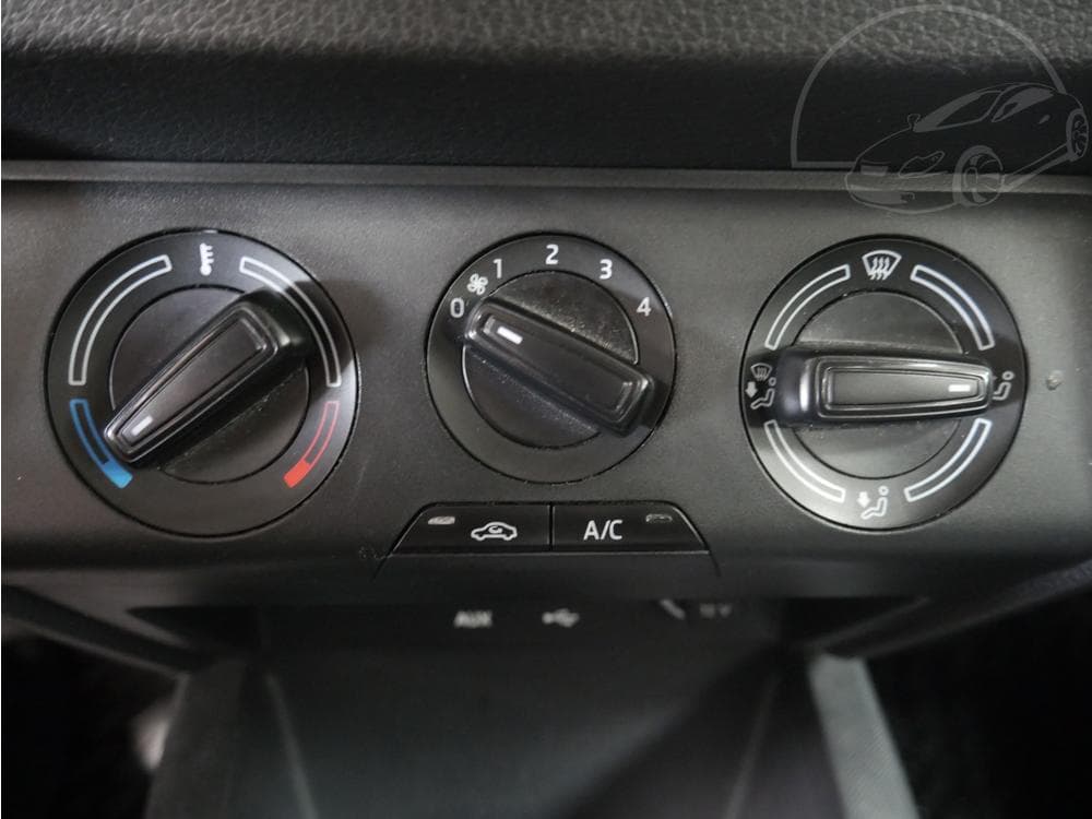 2015 Škoda FABIA - 31