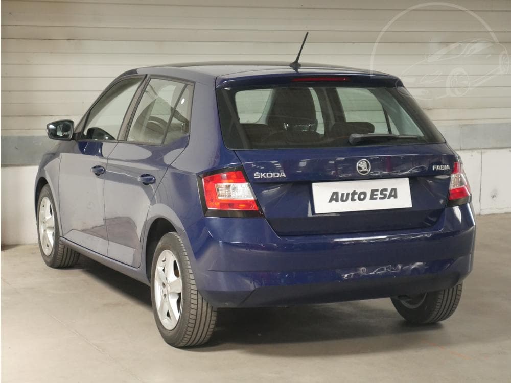 2015 Škoda FABIA - 7