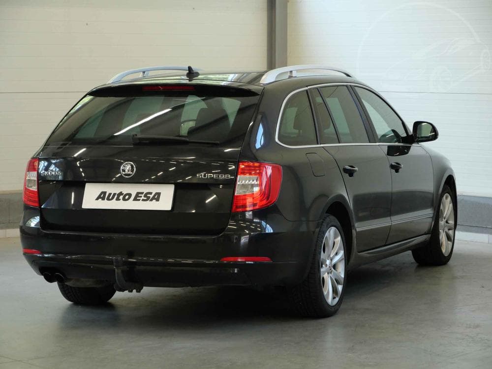 2015 Škoda SUPERB - 4