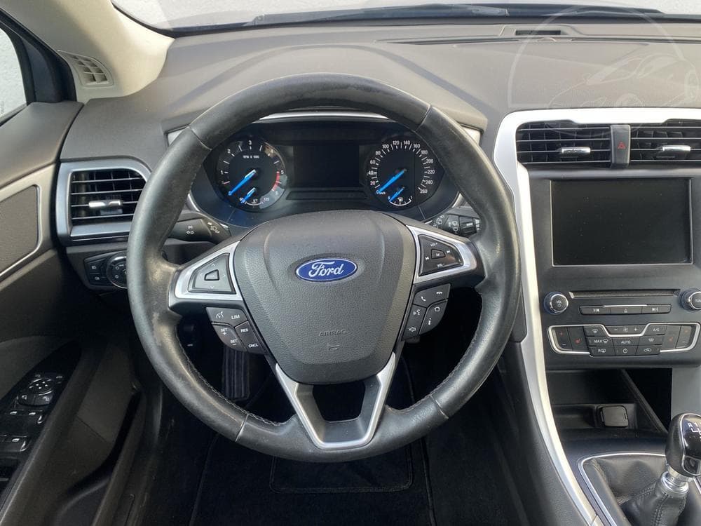 2017 Ford Mondeo - 11