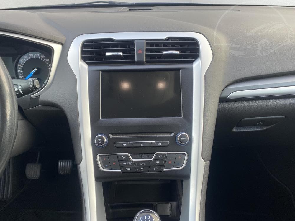 2017 Ford Mondeo - 12