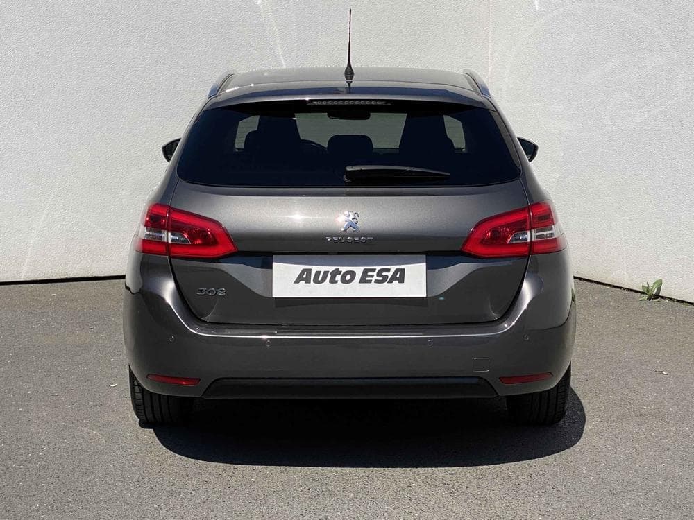 2018 Peugeot 308 - 5
