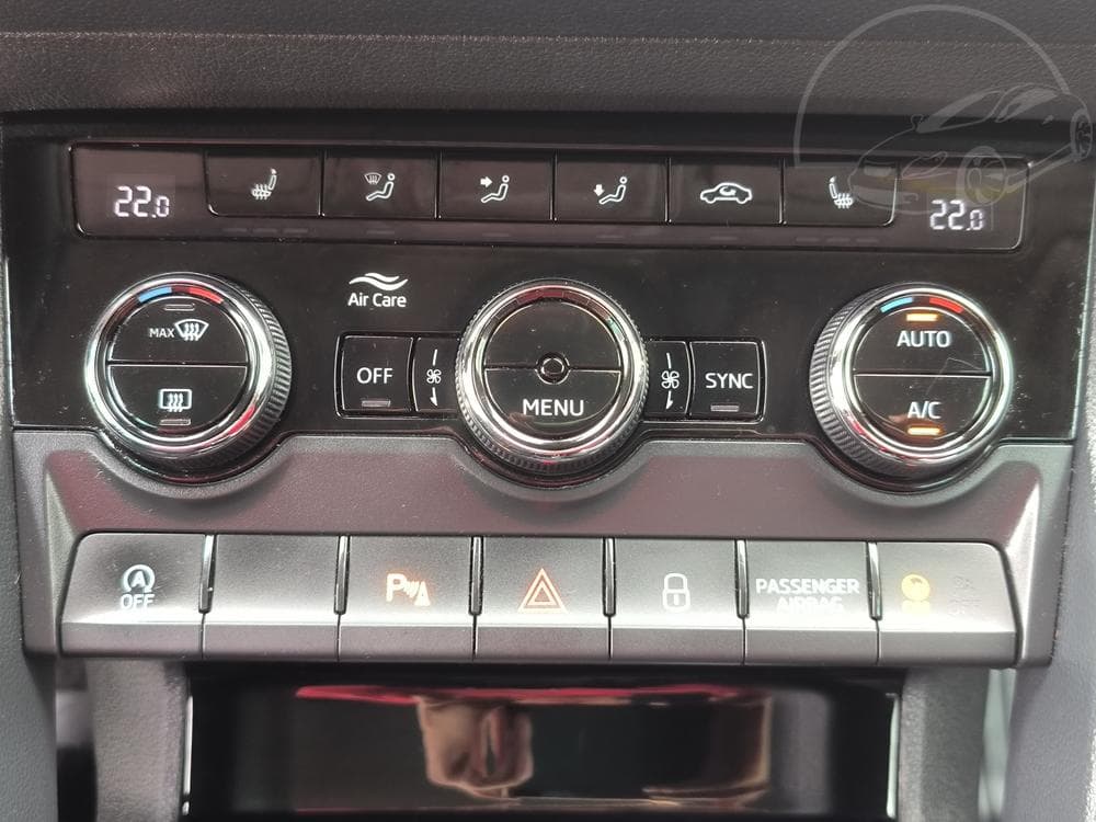 2019 Škoda KAROQ - 16