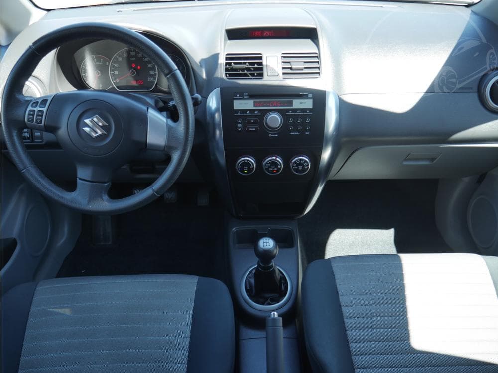 2009 Suzuki SX4 - 8