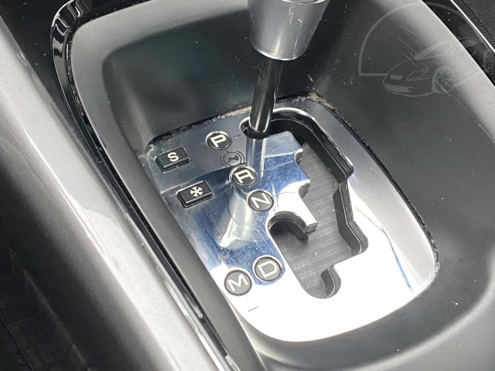 2017 Peugeot 2008 - 18