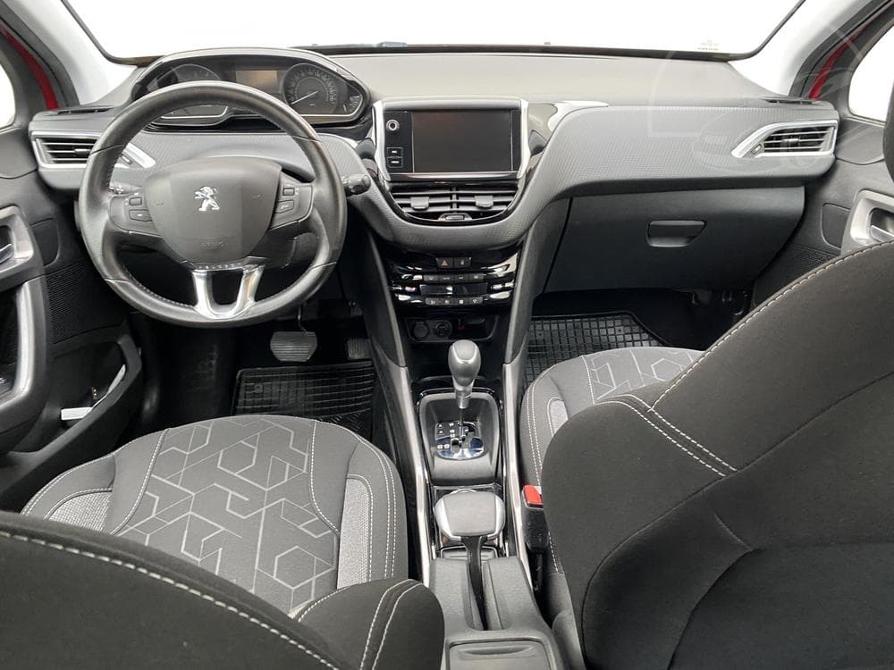 2017 Peugeot 2008 - 8