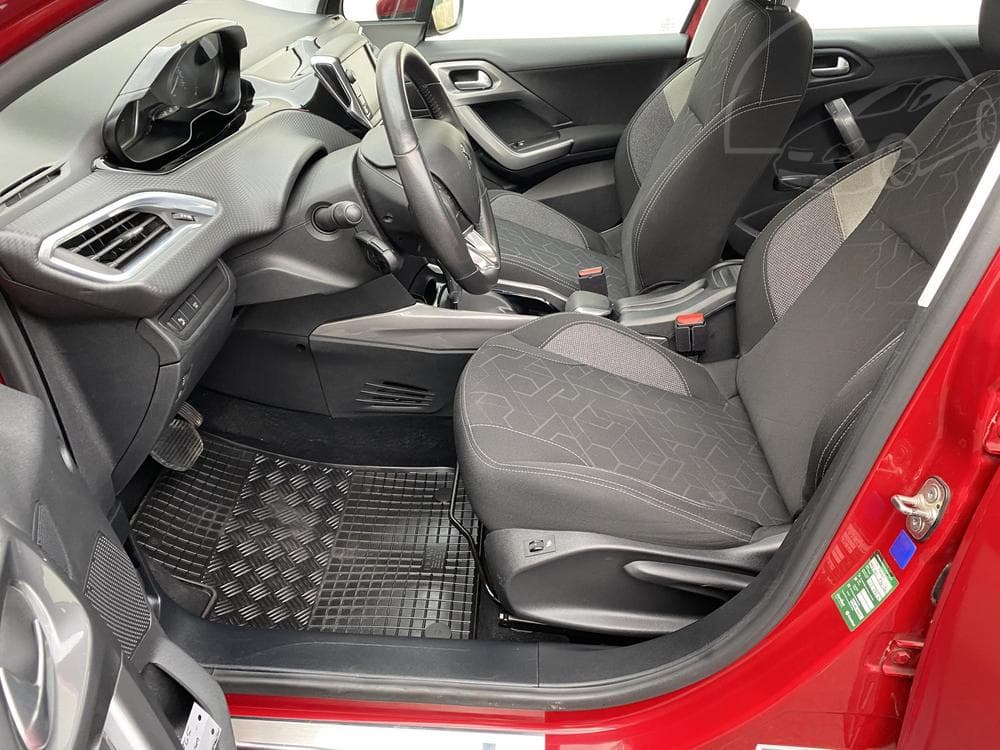 2017 Peugeot 2008 - 9