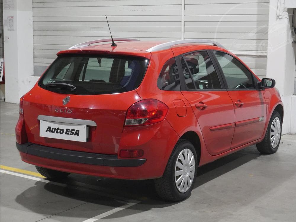 2012 Renault CLIO - 6