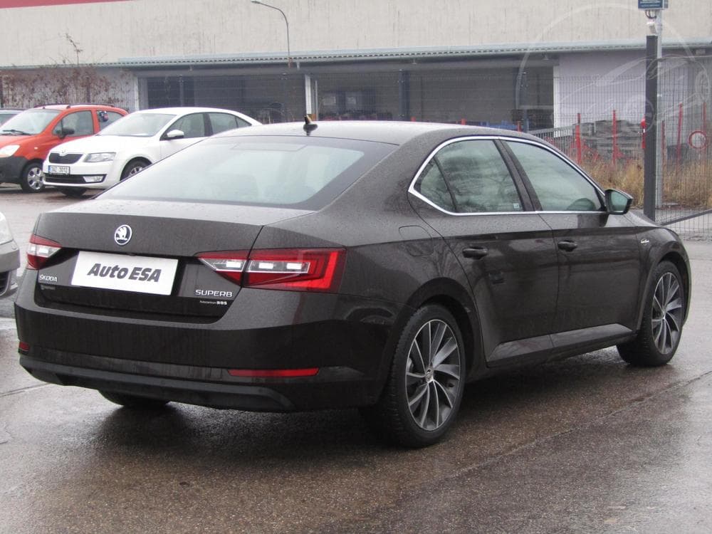 2015 Škoda SUPERB - 7