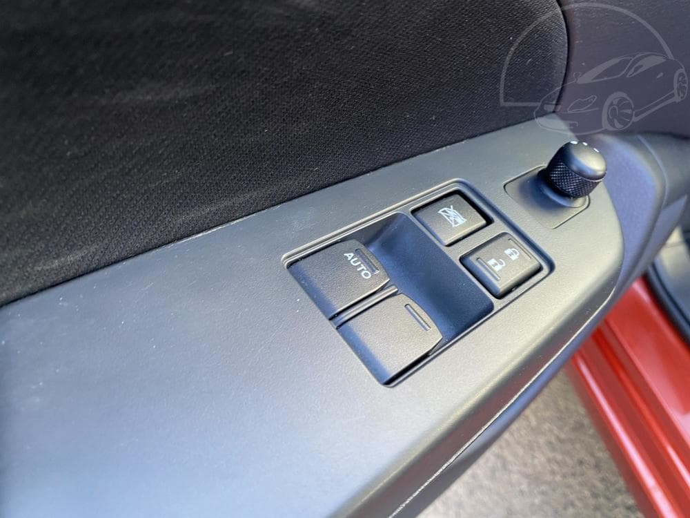 2011 Suzuki SWIFT - 13