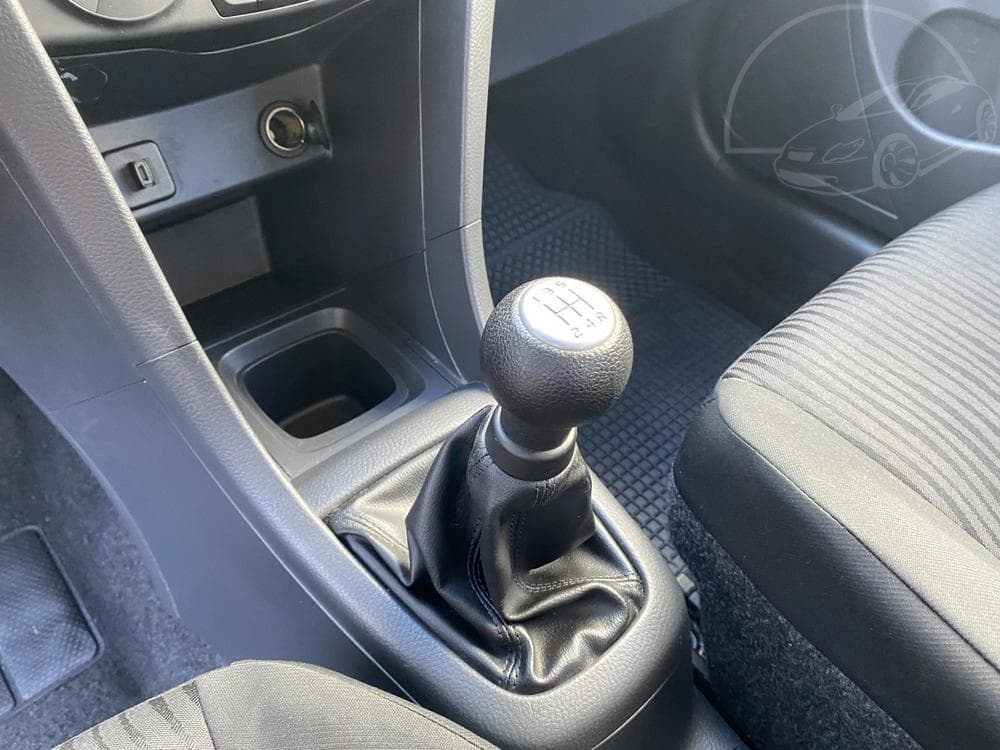 2011 Suzuki SWIFT - 16