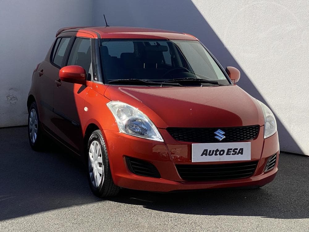 2011 Suzuki SWIFT