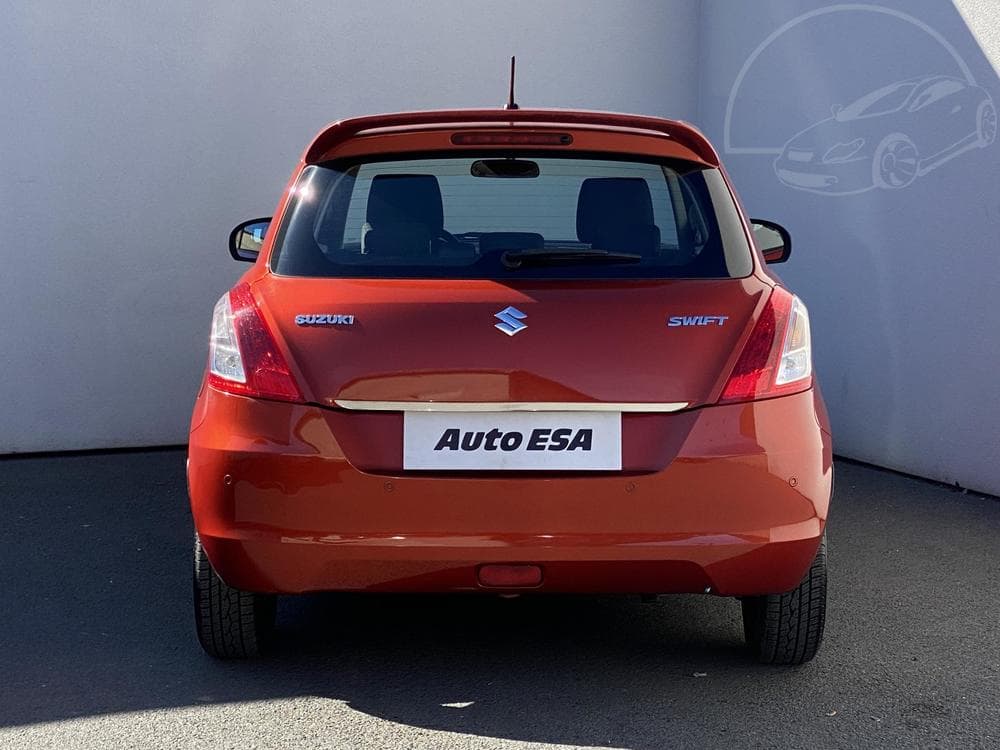 2011 Suzuki SWIFT - 5