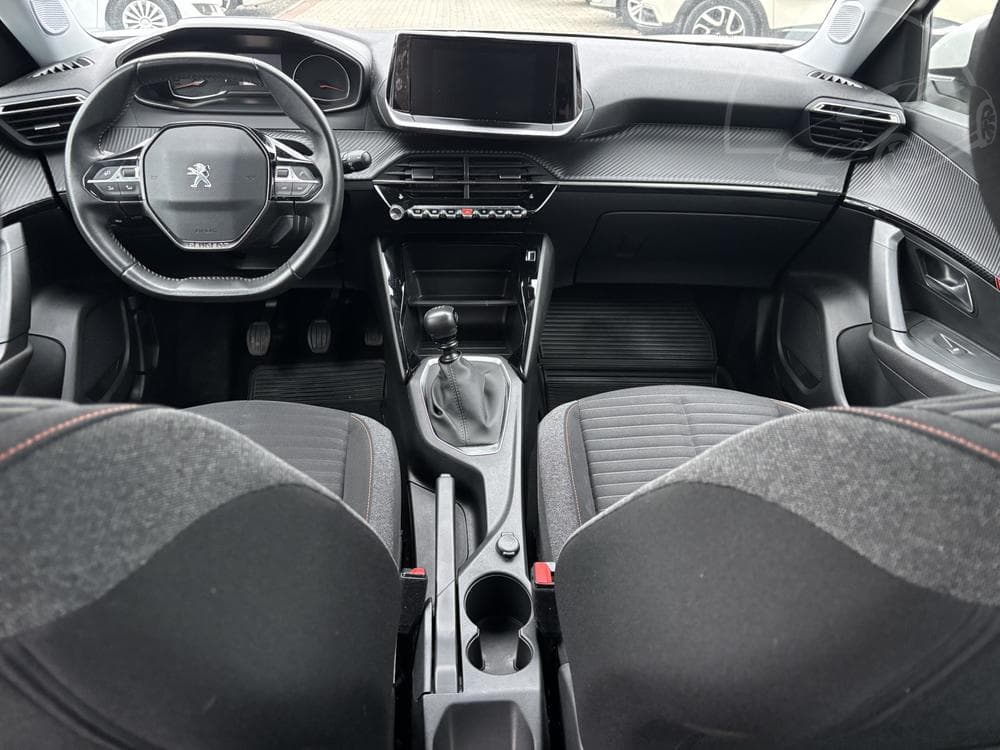 2020 Peugeot 2008 - 8