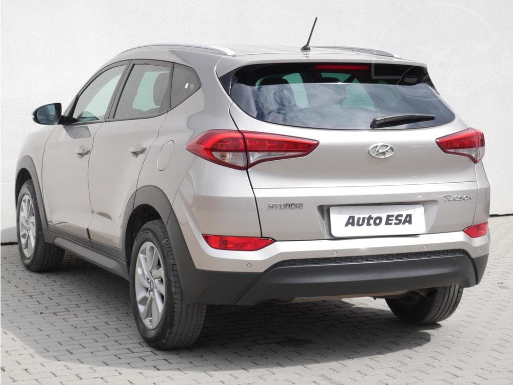 2016 Hyundai TUCSON - 16