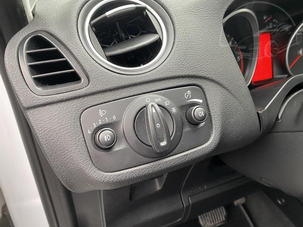 2014 Ford S-MAX - 29