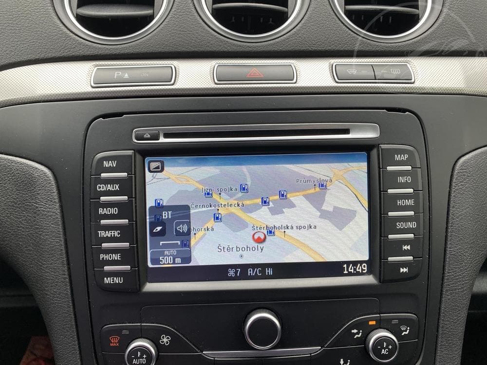 2014 Ford S-MAX - 33