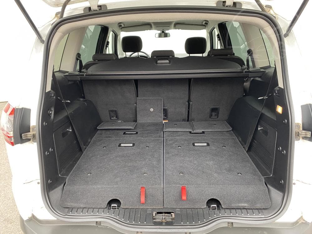 2014 Ford S-MAX - 13