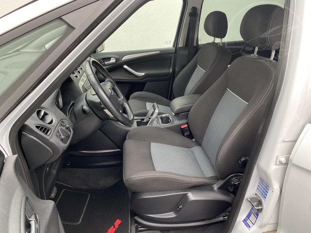 2014 Ford S-MAX - 17