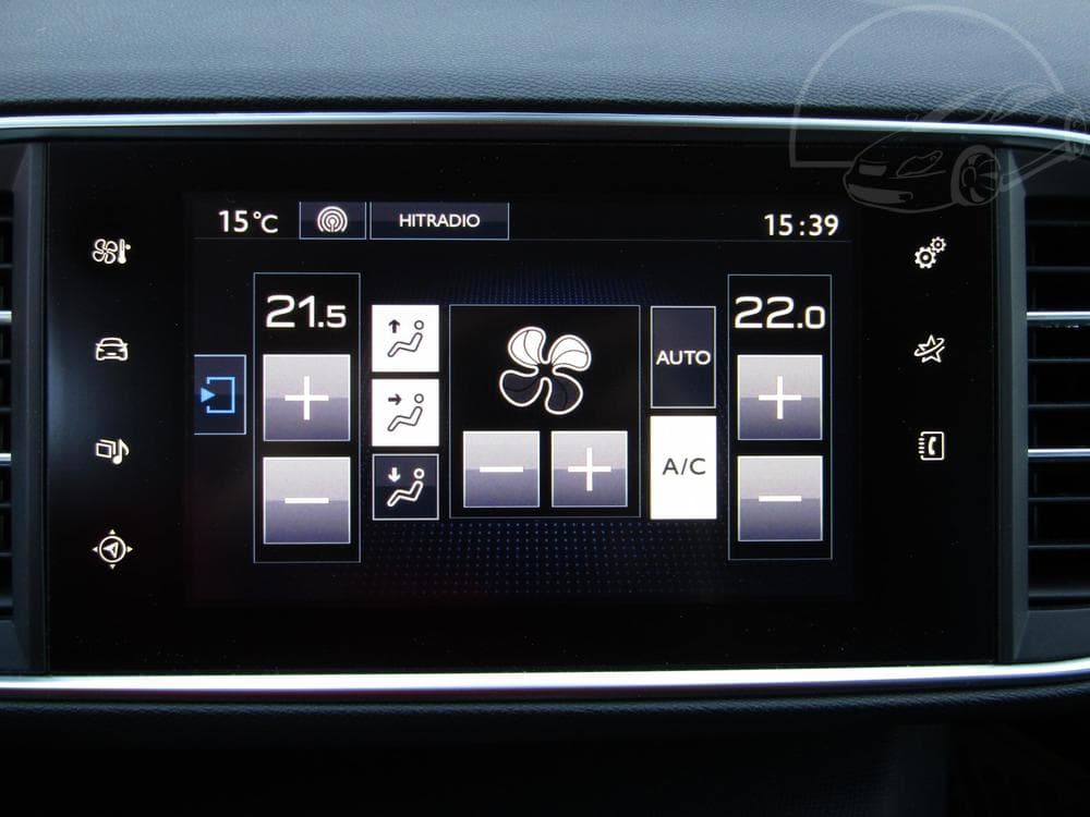 2016 Peugeot 308 - 19