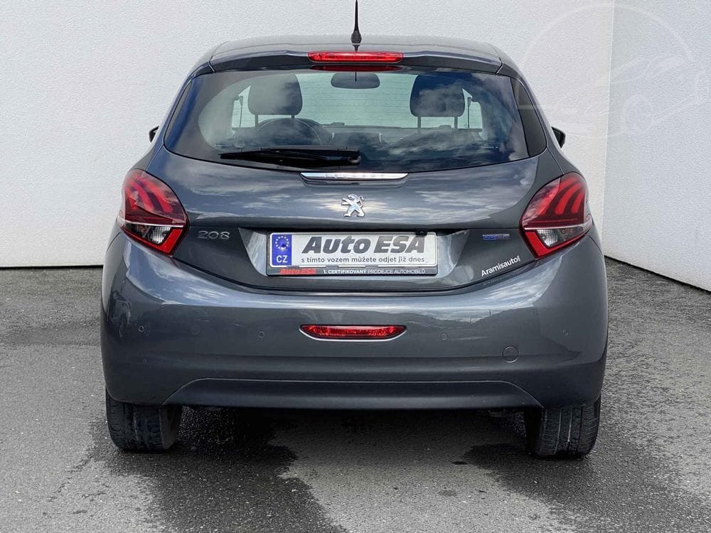 2016 Peugeot 208 - 5