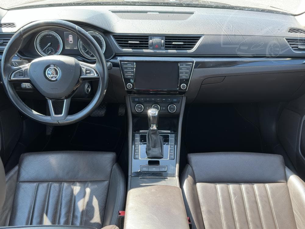 2015 Škoda SUPERB - 8
