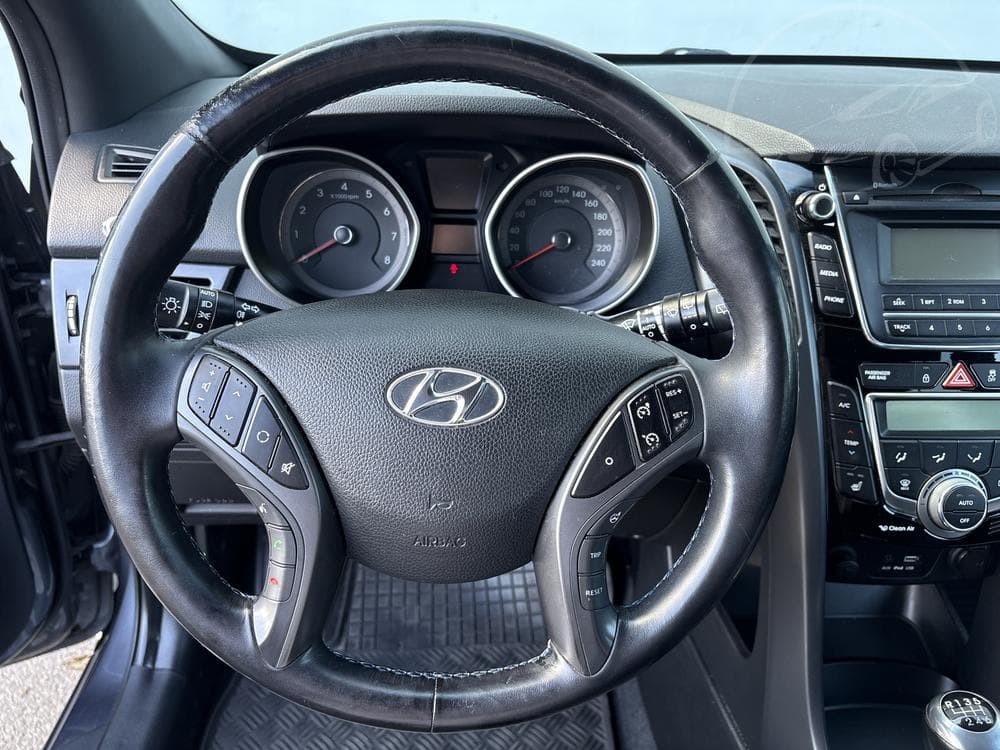 2017 Hyundai i30 - 27