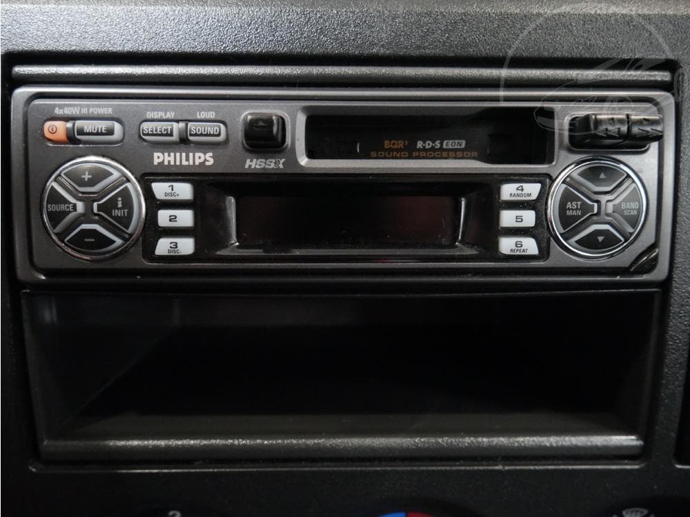 2005 Ford FIESTA - 25