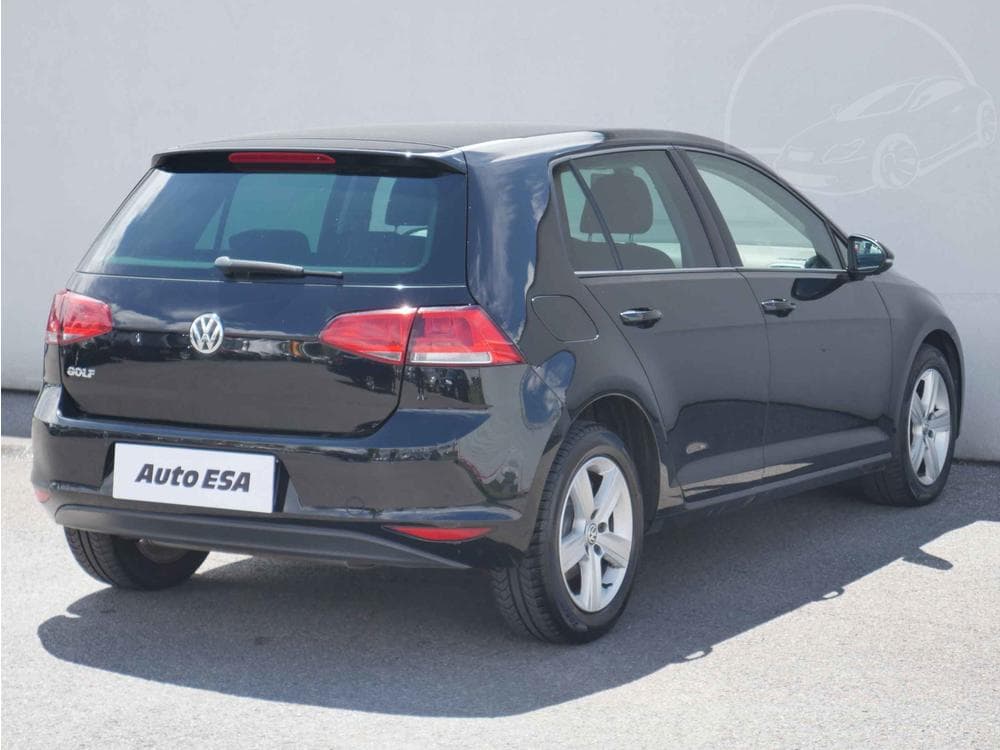 2012 Volkswagen GOLF - 4