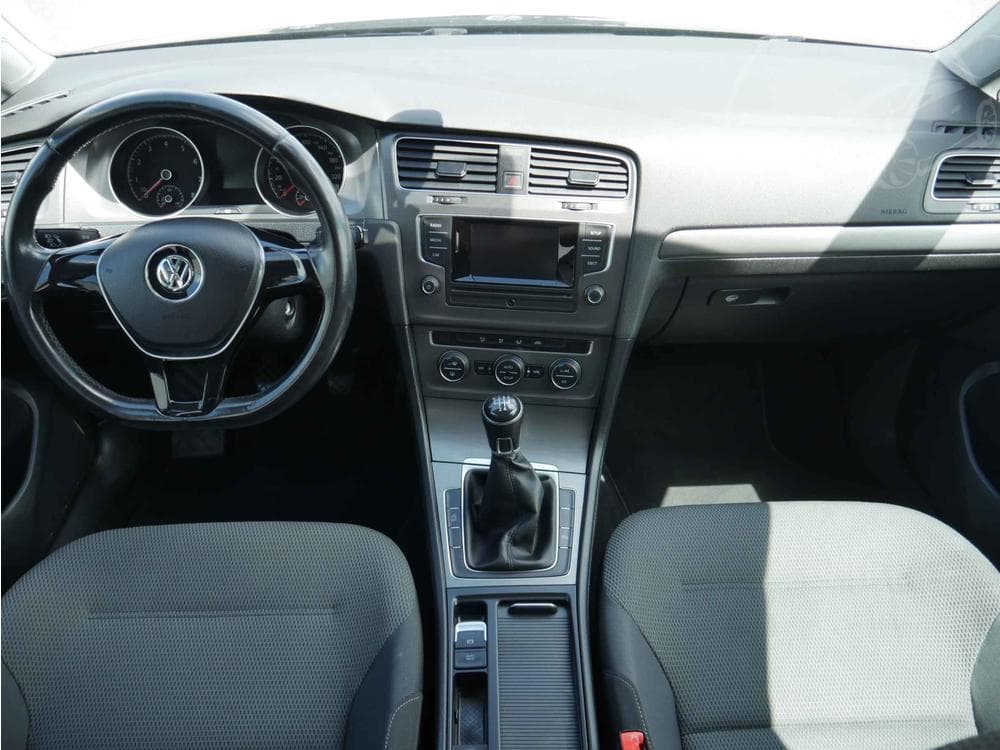 2012 Volkswagen GOLF - 8
