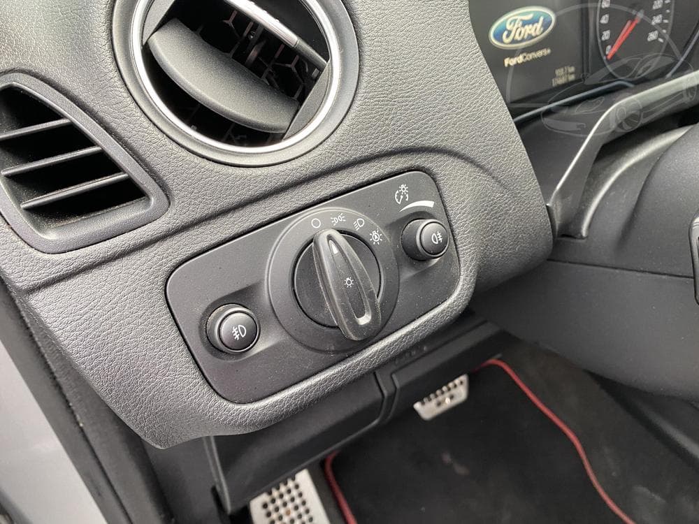 2013 Ford S-Max - 16