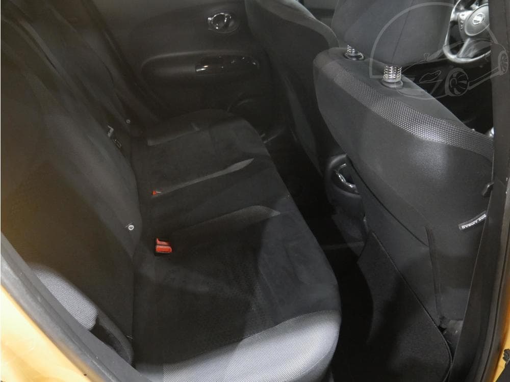 2015 Nissan JUKE - 12
