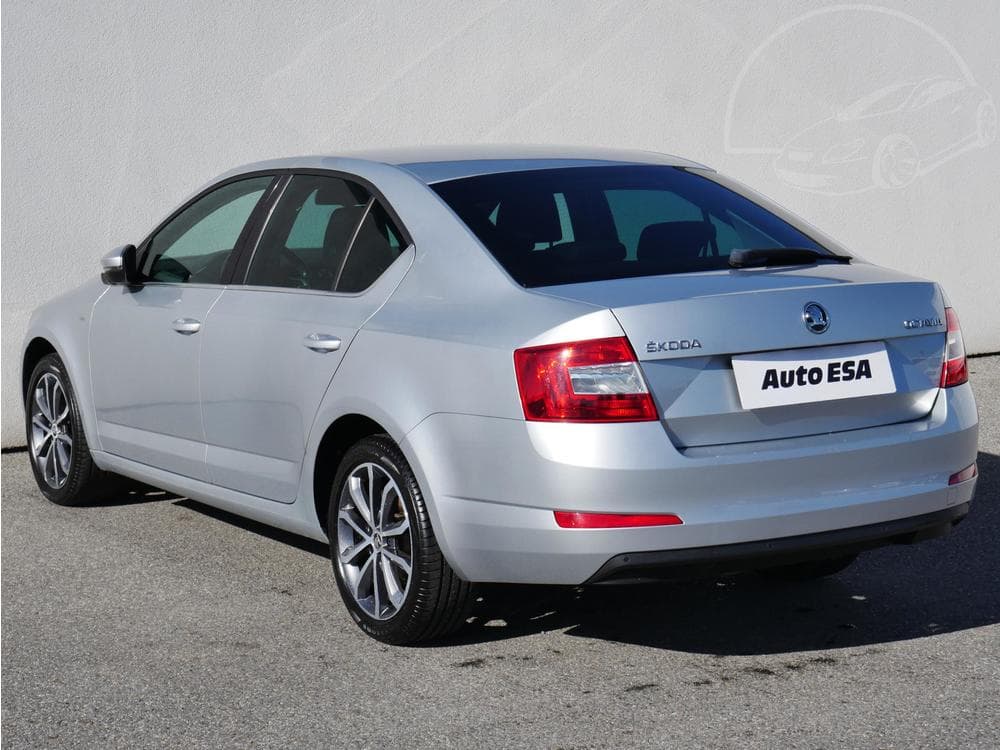 2015 Škoda OCTAVIA - 11