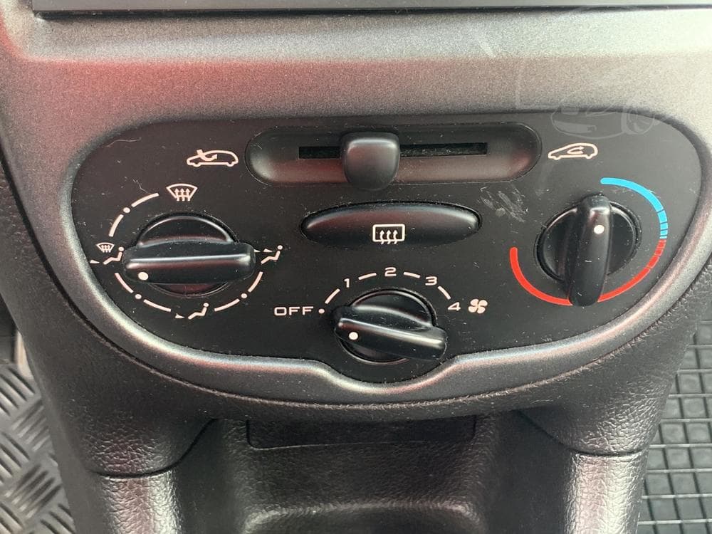 2004 Peugeot 206 - 16
