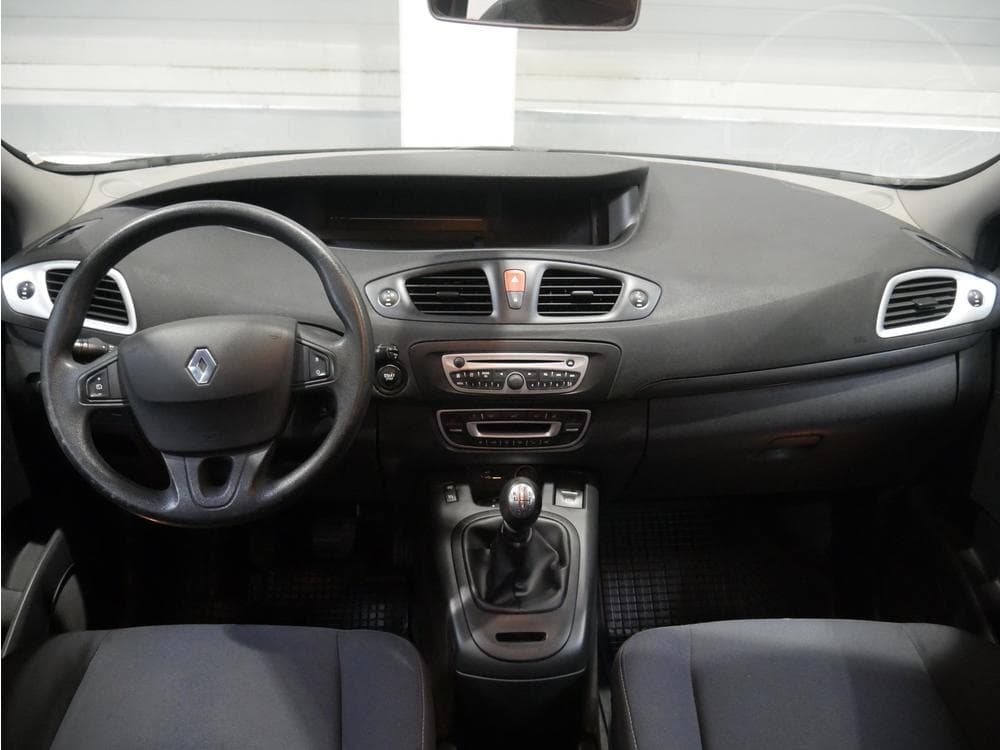 2009 Renault SCENIC - 8