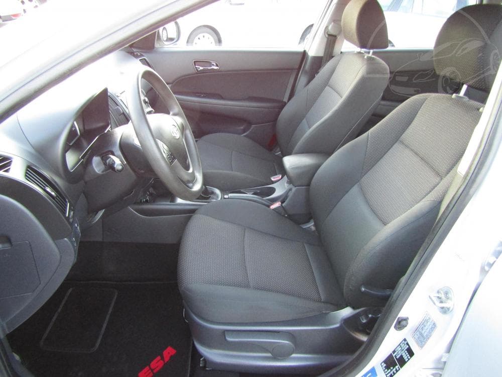 2010 Hyundai i30 - 9