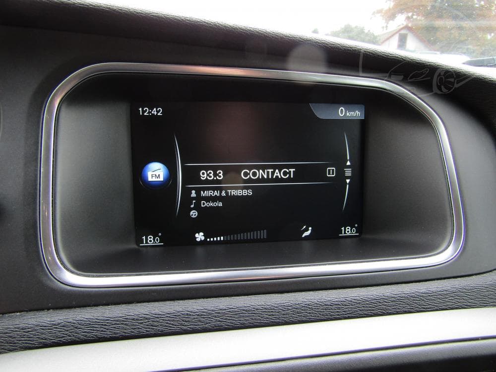 2016 Volvo V40 - 11